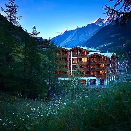 Апарт-отель La Vue Luxury Living 5*